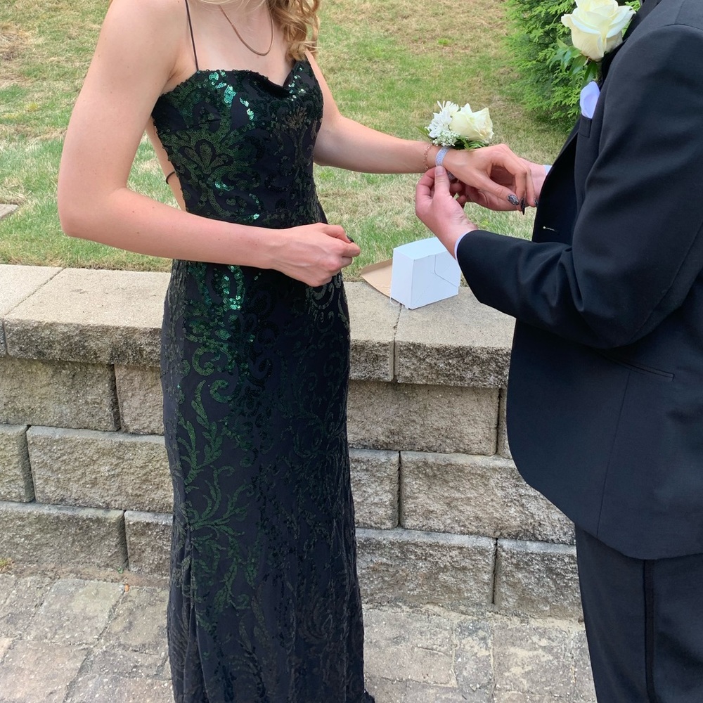 Windsor Sequin Green Prom Dress